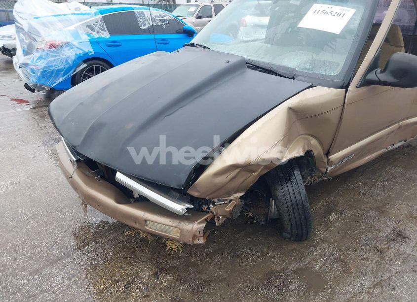 Photo 6 of 1997 Chevrolet S-10 LS FLEETSIDE (VIN 1GCCS19XXVK155471)