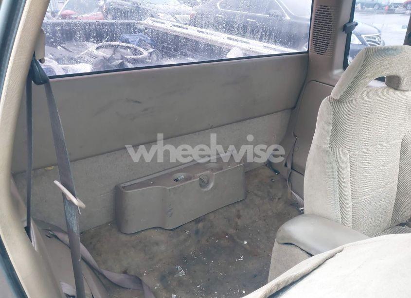 Photo 8 of 1997 Chevrolet S-10 LS FLEETSIDE (VIN 1GCCS19XXVK155471)