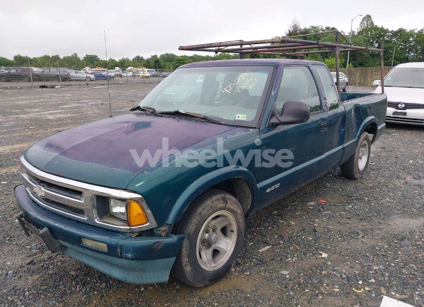 Photo 2 of 1997 Chevrolet S-10 LS FLEETSIDE (VIN 1GCCS19XXVK163568)