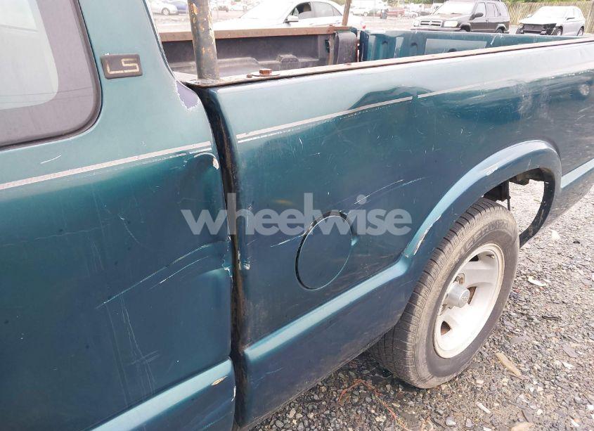 Photo 6 of 1997 Chevrolet S-10 LS FLEETSIDE (VIN 1GCCS19XXVK163568)