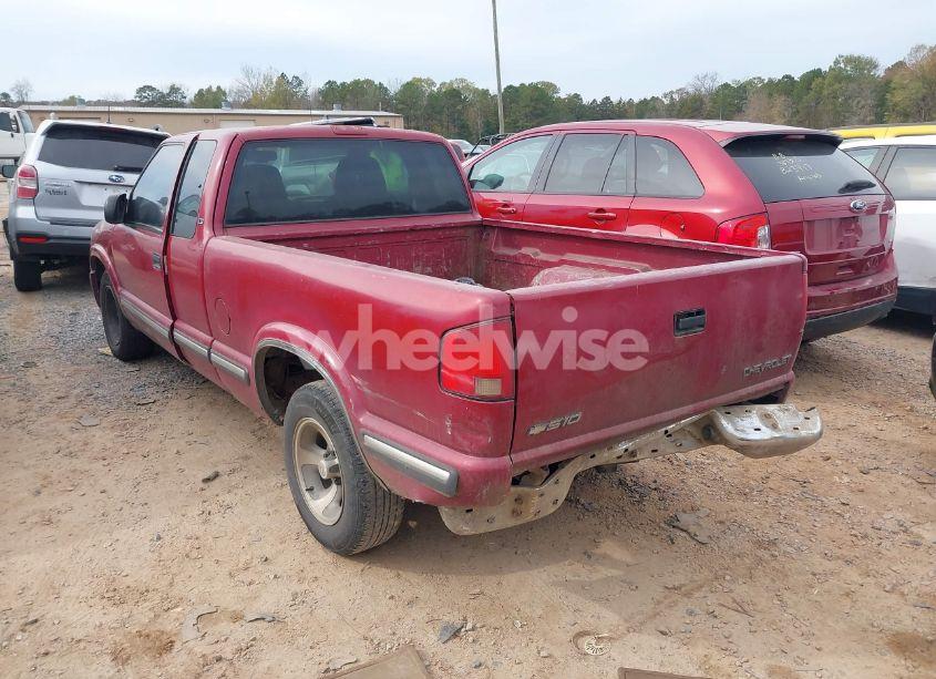 Photo 3 of 1999 Chevrolet S-10 LS (VIN 1GCCS19XXX8121563)