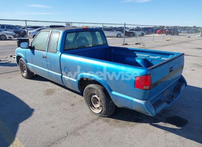 Photo 3 of 1995 Chevrolet S TRUCK S10 (VIN 1GCCS19Z0S8130427)