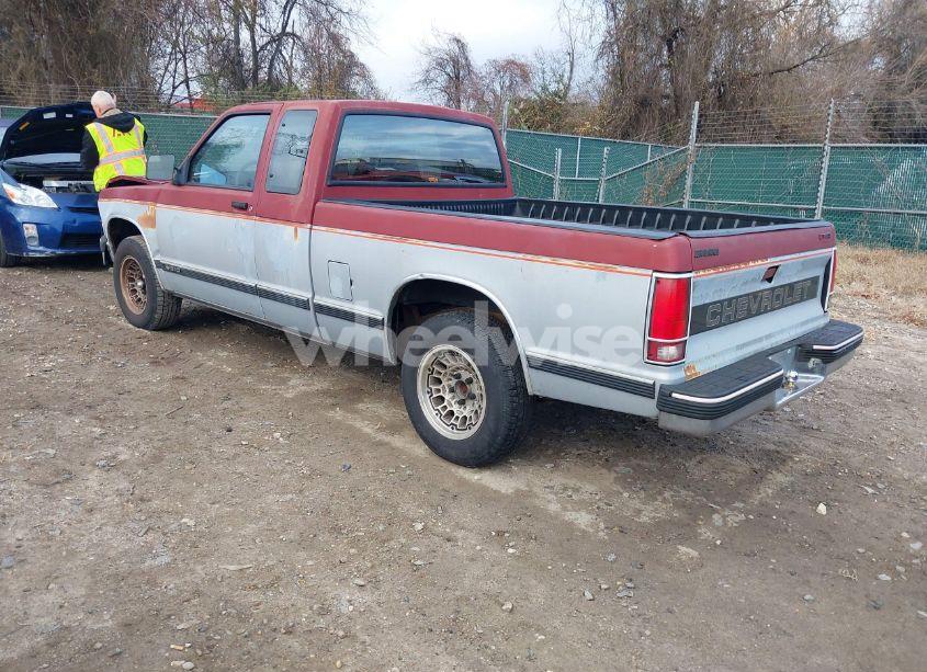 Photo 3 of 1992 Chevrolet S TRUCK S10 (VIN 1GCCS19Z1N0148194)
