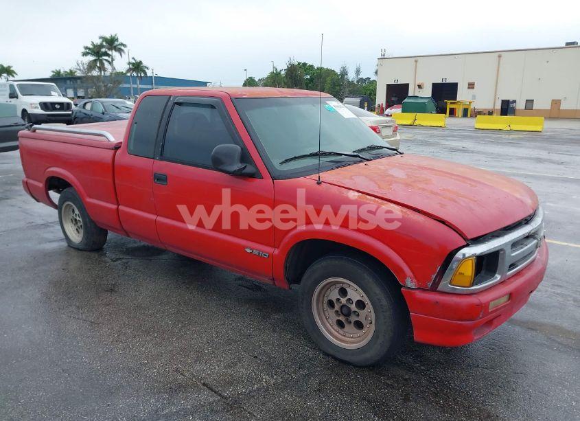 1994 Chevrolet S TRUCK S10 (VIN 1GCCS19Z2R8222715) main photo
