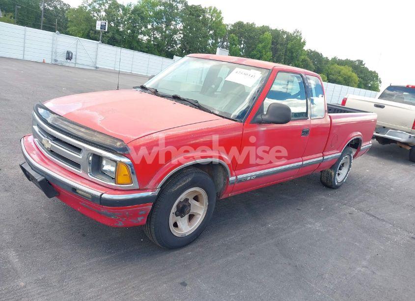 Photo 2 of 1994 Chevrolet S TRUCK S10 (VIN 1GCCS19Z3R8162251)