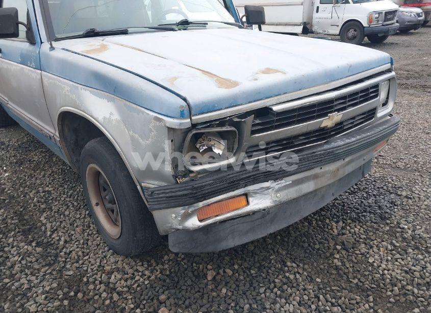 Photo 6 of 1991 Chevrolet S TRUCK S10 (VIN 1GCCS19Z4M8179875)