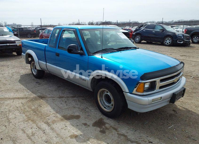 1995 Chevrolet S TRUCK S10 (VIN 1GCCS19Z4SK107915) main photo