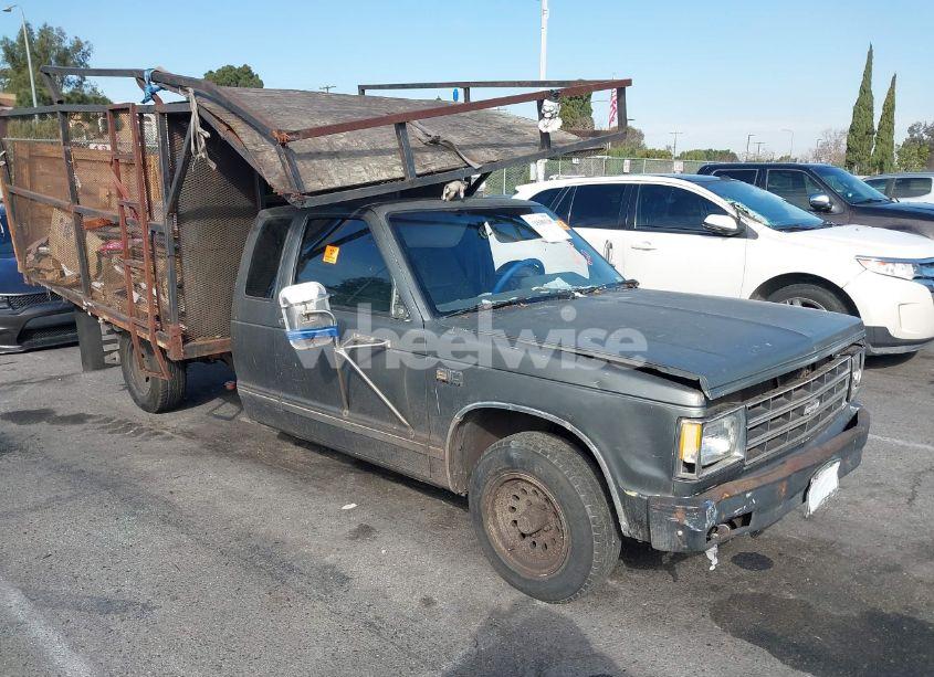 1988 Chevrolet S TRUCK S10 (VIN 1GCCS19Z7J8242754) main photo
