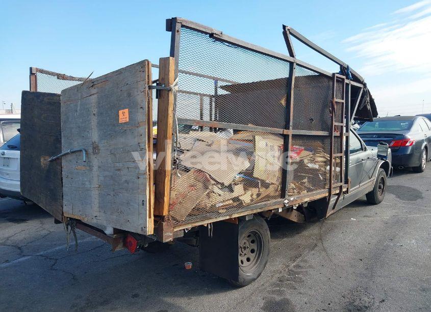 Photo 4 of 1988 Chevrolet S TRUCK S10 (VIN 1GCCS19Z7J8242754)