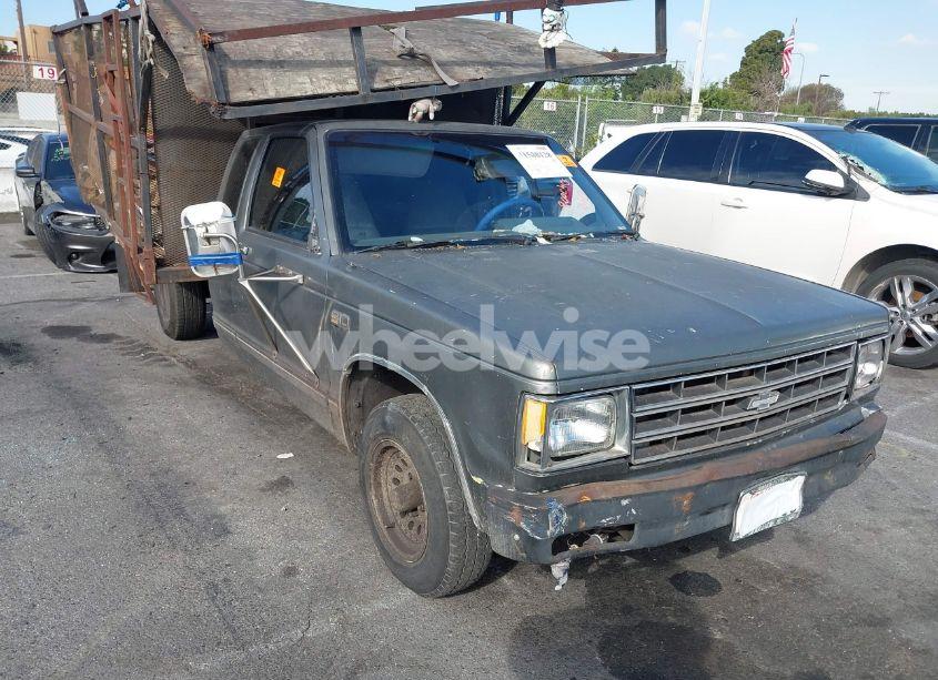 Photo 6 of 1988 Chevrolet S TRUCK S10 (VIN 1GCCS19Z7J8242754)