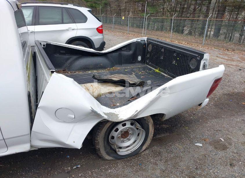 Photo 6 of 2010 Chevrolet Colorado WORK TRUCK (VIN 1GCCSBD99A8141471)