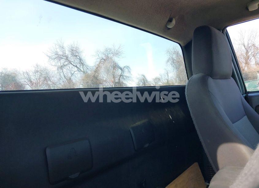 Photo 5 of 2012 Chevrolet Colorado WORK TRUCK (VIN 1GCCSBF96C8164819)