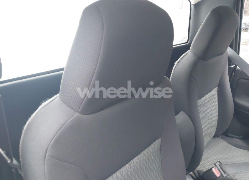 Photo 8 of 2010 Chevrolet Colorado LT (VIN 1GCCSCDE6A8129653)