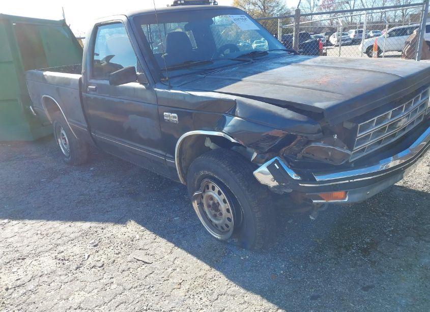 1988 Chevrolet S TRUCK S10 (VIN 1GCCT14R9J2209164) main photo
