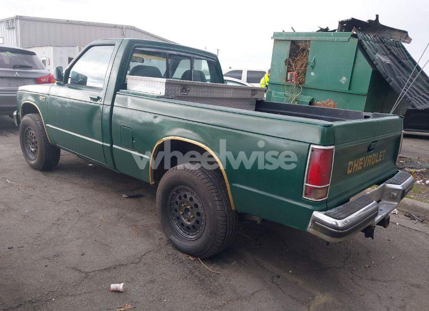 Photo 3 of 1990 Chevrolet S TRUCK S10 (VIN 1GCCT14Z2L8102294)