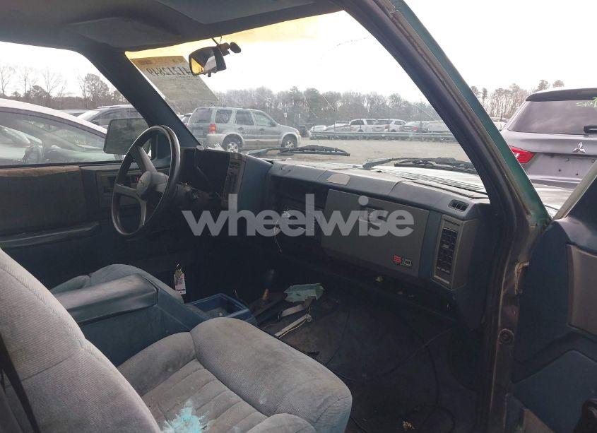 Photo 5 of 1990 Chevrolet S TRUCK S10 (VIN 1GCCT14Z2L8102294)