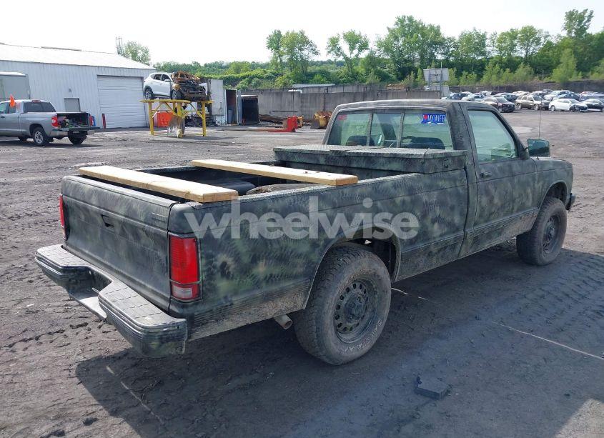 Photo 4 of 1993 Chevrolet S TRUCK S10 (VIN 1GCCT14Z4P8194501)