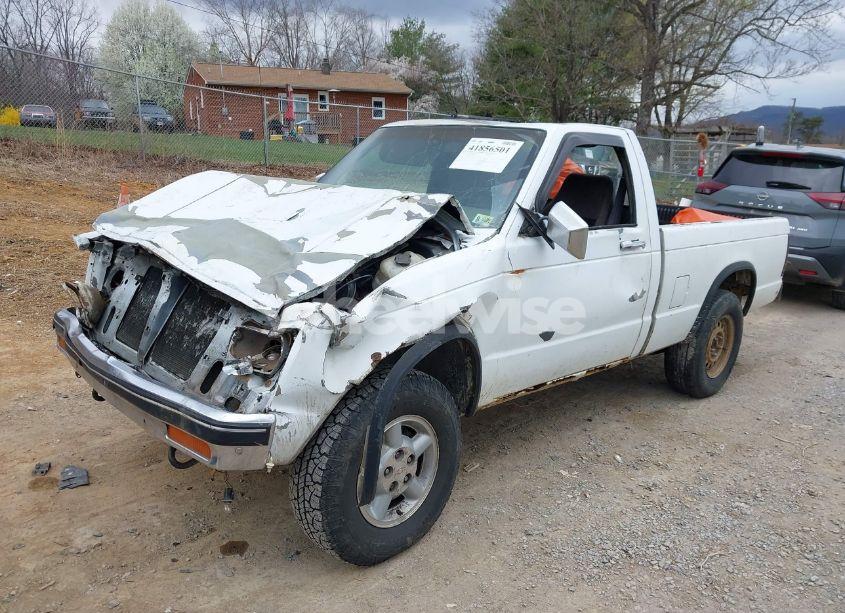 Photo 6 of 1989 Chevrolet S TRUCK S10 (VIN 1GCCT14Z6K2132089)