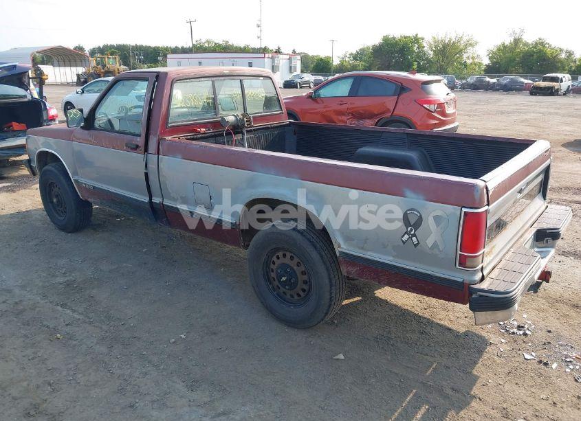 Photo 3 of 1991 Chevrolet S TRUCK S10 (VIN 1GCCT14Z8M2124708)