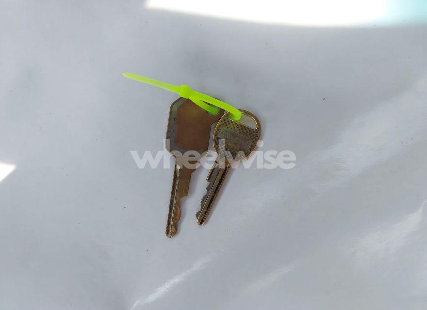 Photo 11 of 1992 Chevrolet S TRUCK S10 (VIN 1GCCT14ZXN8174072)