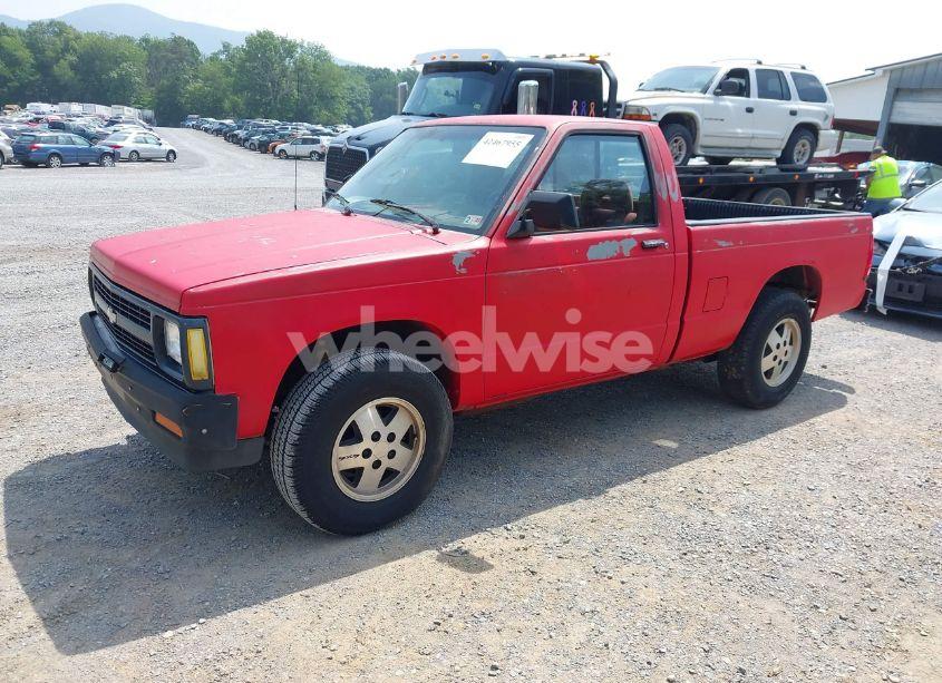 Photo 2 of 1992 Chevrolet S TRUCK S10 (VIN 1GCCT14ZXN8174072)