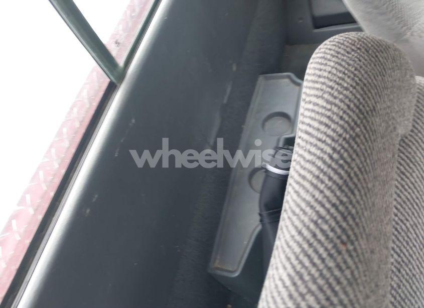 Photo 8 of 1996 Chevrolet S TRUCK S10 (VIN 1GCCT19W2T8123497)