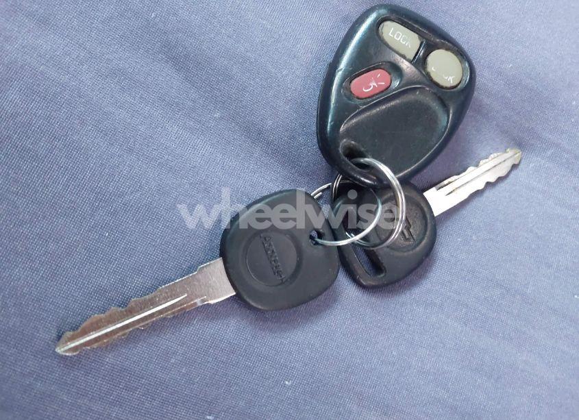 Photo 11 of 2000 Chevrolet S-10 LS (VIN 1GCCT19W2Y8160914)