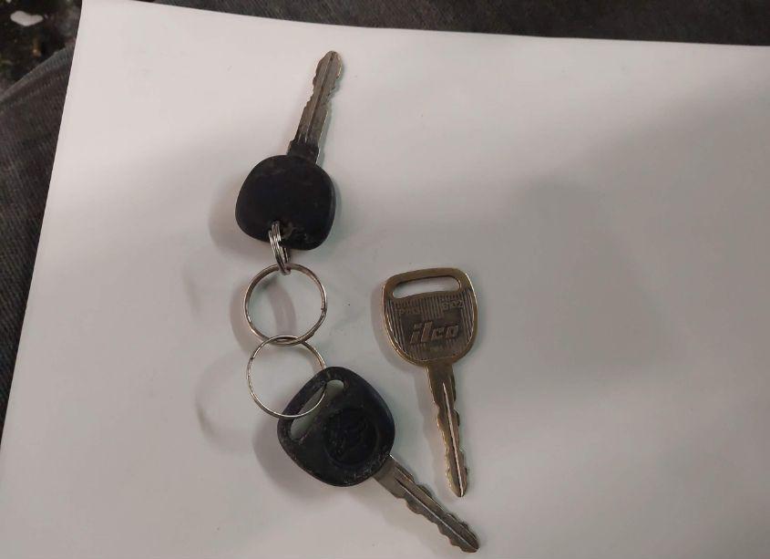 Photo 11 of 2000 Chevrolet S-10 LS (VIN 1GCCT19W2Y8282768)