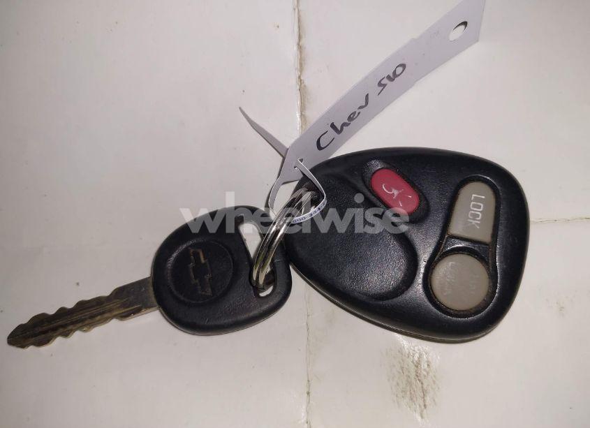 Photo 11 of 2002 Chevrolet S-10 LS (VIN 1GCCT19W328189054)