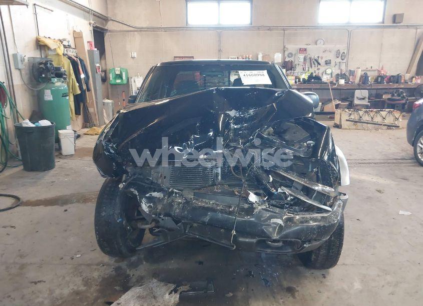 Photo 12 of 2002 Chevrolet S-10 LS (VIN 1GCCT19W328189054)