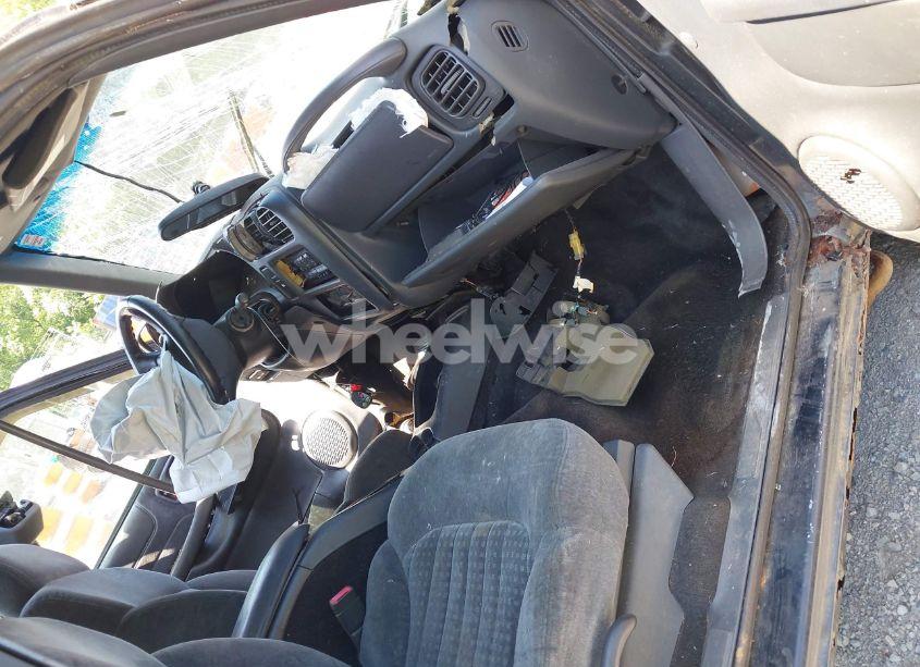 Photo 5 of 2001 Chevrolet S-10 LS (VIN 1GCCT19W518146365)