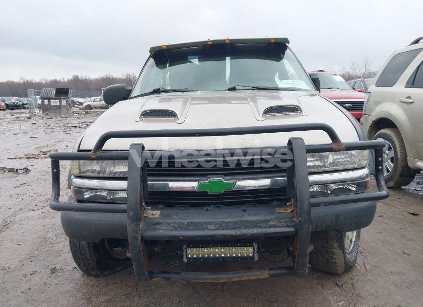 Photo 11 of 2000 Chevrolet S-10 LS (VIN 1GCCT19W5Y8126983)