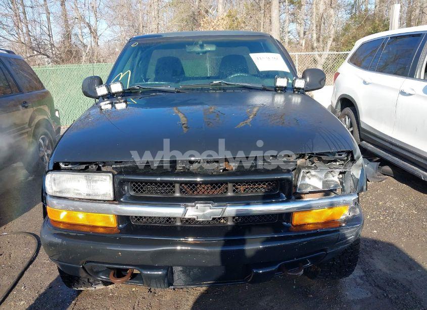 Photo 12 of 1998 Chevrolet S-10 LS (VIN 1GCCT19W6W8116587)
