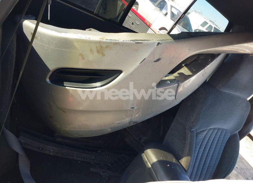 Photo 12 of 2000 Chevrolet S-10 LS (VIN 1GCCT19W6Y8162858)