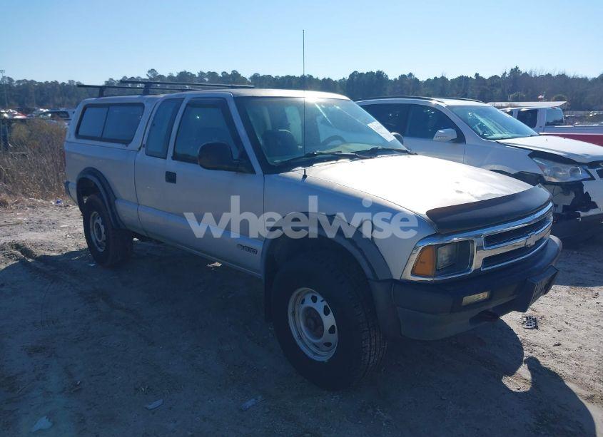 1995 Chevrolet S TRUCK S10 (VIN 1GCCT19W8SK233164) main photo