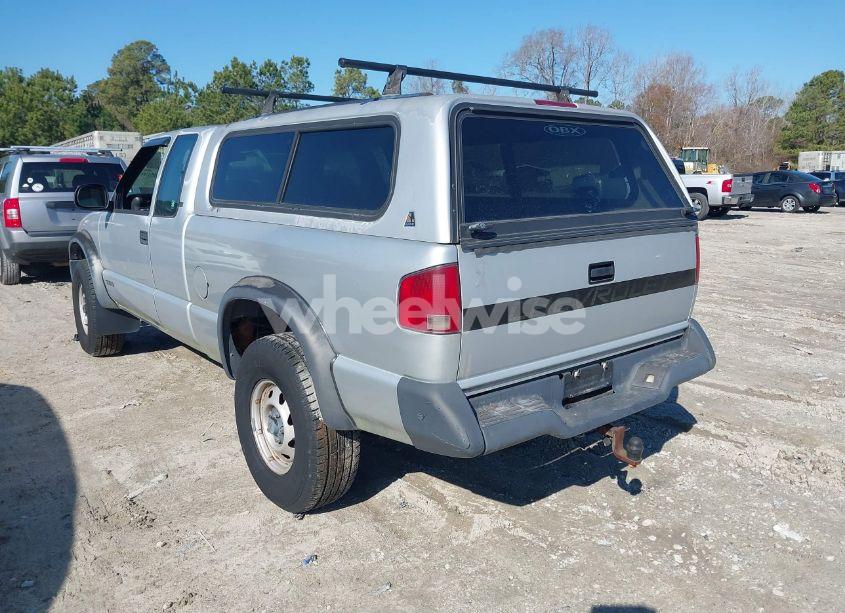 Photo 3 of 1995 Chevrolet S TRUCK S10 (VIN 1GCCT19W8SK233164)