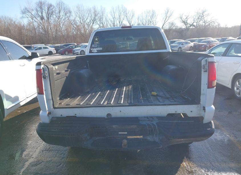 Photo 17 of 2003 Chevrolet S-10 LS (VIN 1GCCT19X238166097)