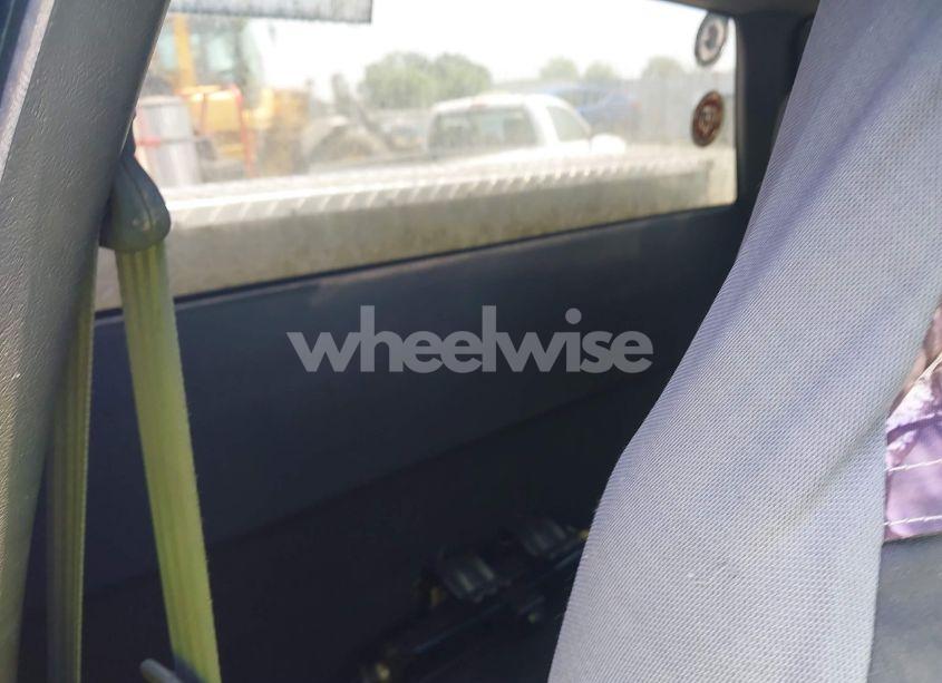 Photo 8 of 2003 Chevrolet S-10 LS (VIN 1GCCT19X938129158)