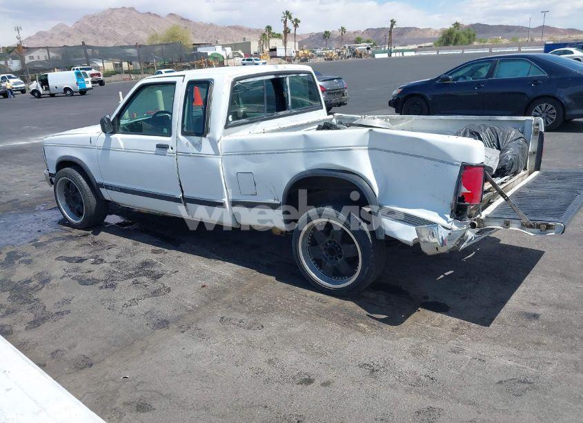 Photo 3 of 1993 Chevrolet S TRUCK S10 (VIN 1GCCT19Z8P0171682)