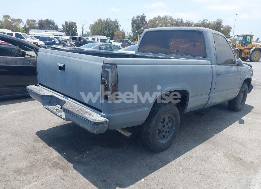 Photo 4 of 1992 Chevrolet Gmt-400 C1500 (VIN 1GCDC14H1NZ202055)