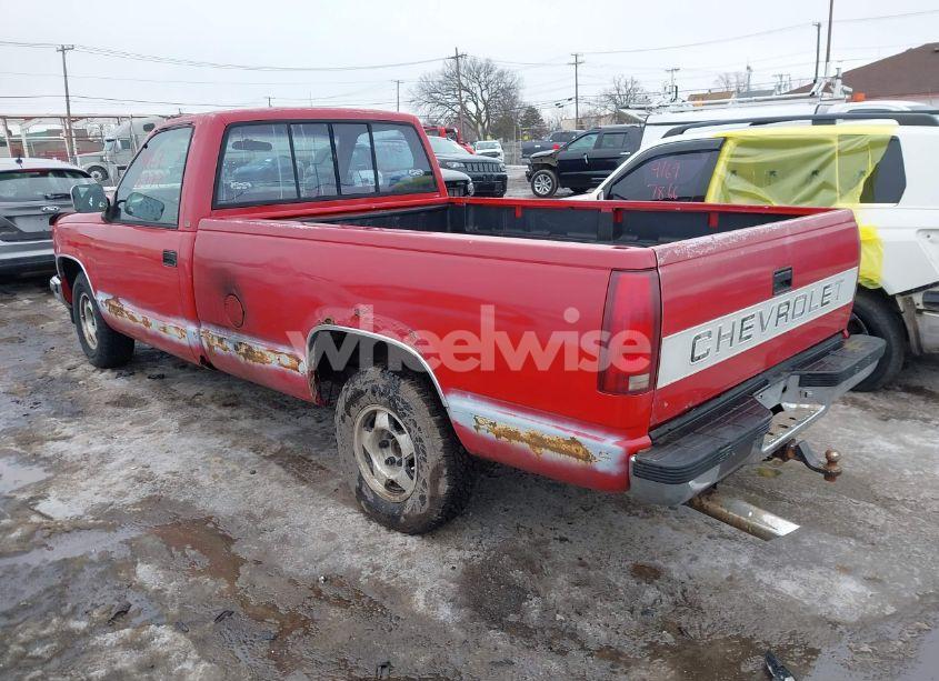 Photo 3 of 1991 Chevrolet Gmt-400 C1500 (VIN 1GCDC14H8ME177631)