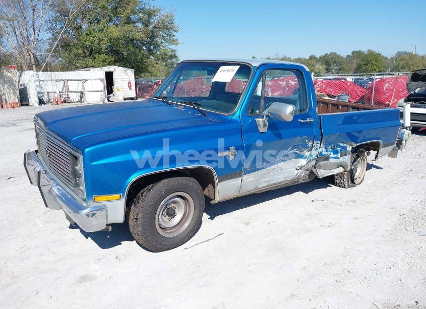 Photo 2 of 1985 Chevrolet C10 (VIN 1GCDC14HXFF321340)
