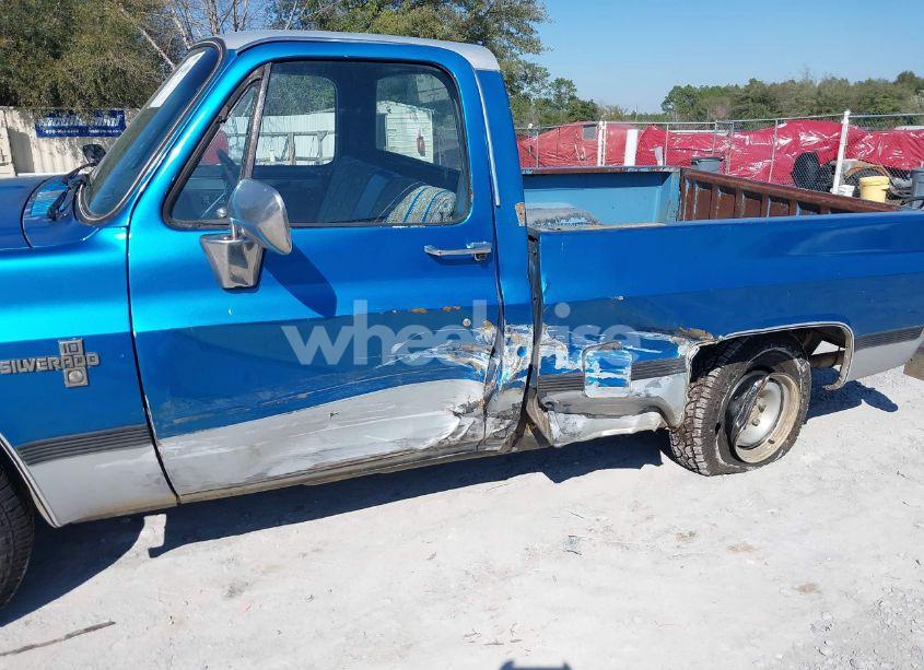 Photo 6 of 1985 Chevrolet C10 (VIN 1GCDC14HXFF321340)