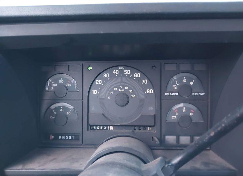 Photo 7 of 1988 Chevrolet Gmt-400 C1500 (VIN 1GCDC14HXJE107737)