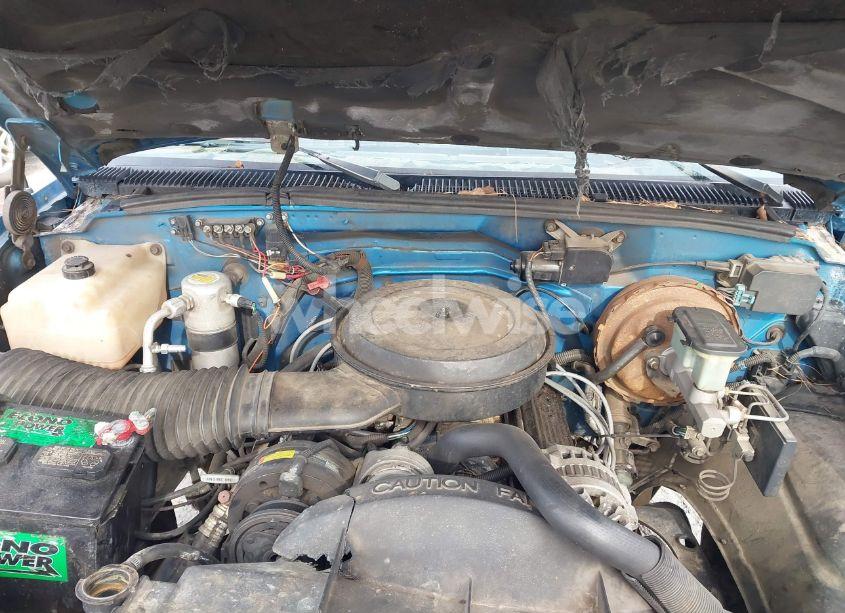 Photo 10 of 1991 Chevrolet Gmt-400 C1500 (VIN 1GCDC14HXMZ224635)