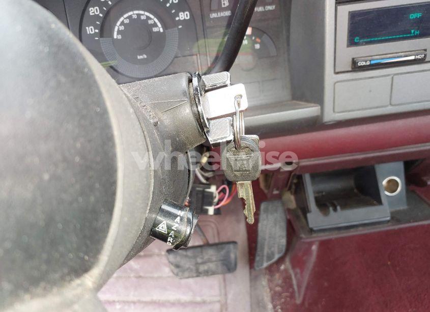 Photo 11 of 1989 Chevrolet Gmt-400 C1500 (VIN 1GCDC14K0KE190768)