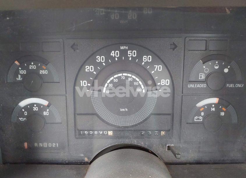 Photo 7 of 1989 Chevrolet Gmt-400 C1500 (VIN 1GCDC14K0KE190768)