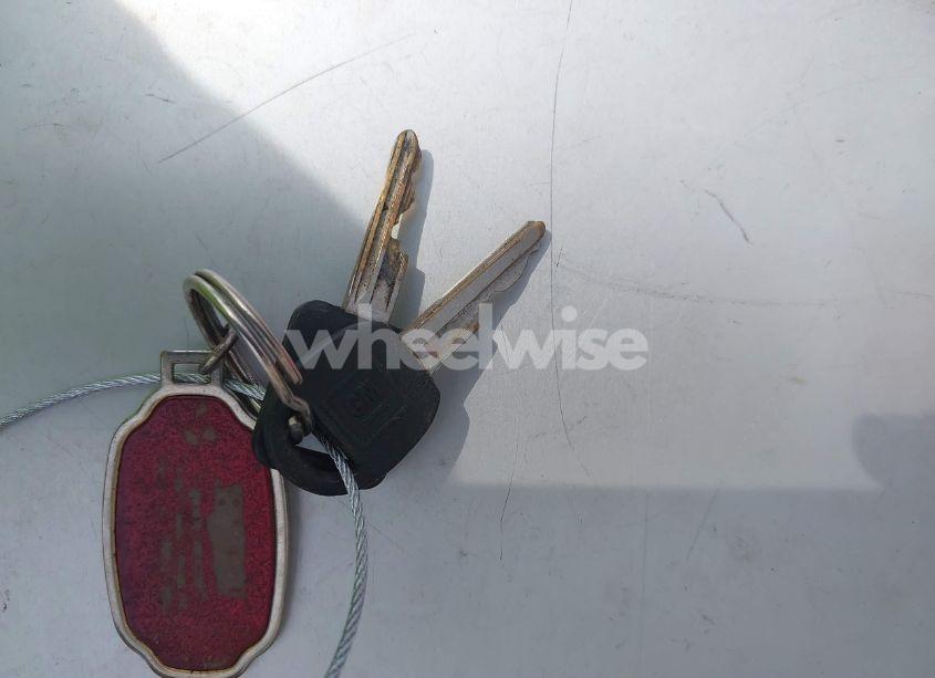 Photo 11 of 1989 Chevrolet Gmt-400 C1500 (VIN 1GCDC14K0KZ190519)