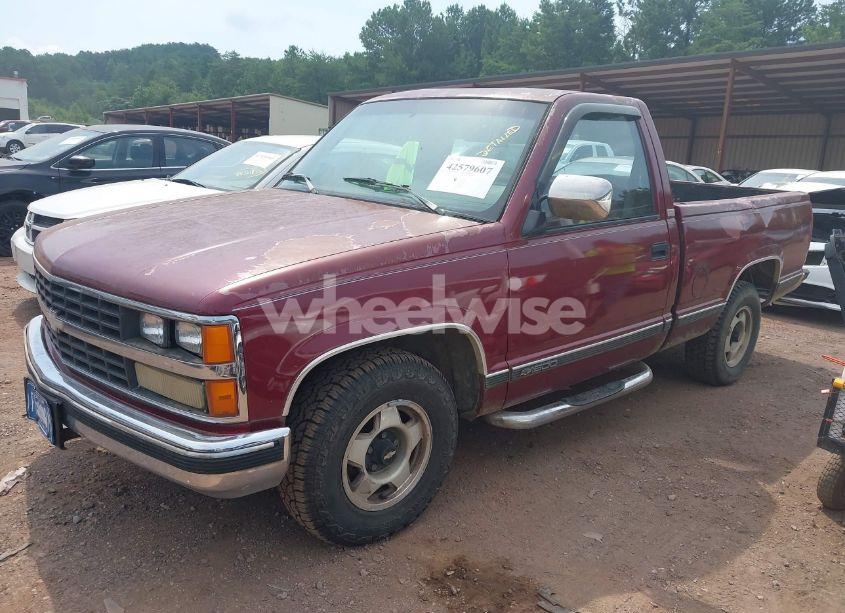 Photo 2 of 1989 Chevrolet Gmt-400 C1500 (VIN 1GCDC14K0KZ190519)
