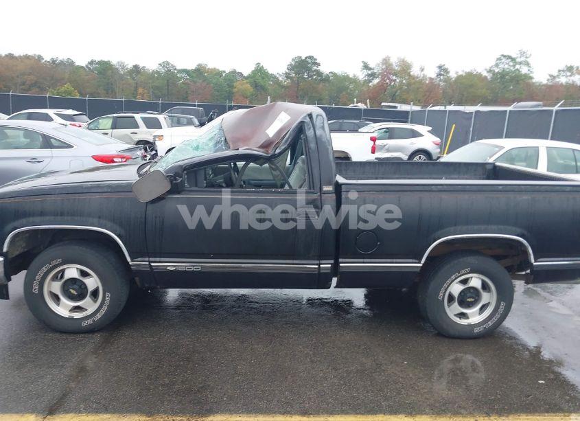 Photo 14 of 1990 Chevrolet Gmt-400 C1500 (VIN 1GCDC14K0LZ214092)